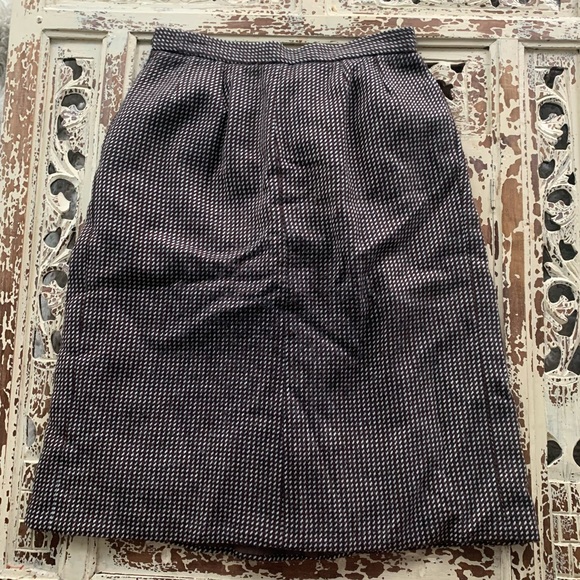 Giorgio Armani Skirt - Picture 5 of 7